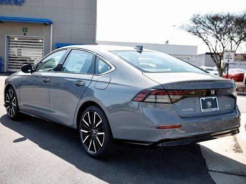 New 2026 Honda Accord Touring image 8