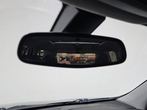 Used 2019 GMC Acadia SLT w/ Black Edition image 31