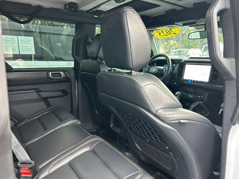 Used 2025 Ford Bronco Badlands AWD/4WD image 46