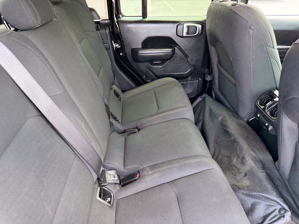 Used 2022 Jeep Gladiator Sport AWD/4WD image 18