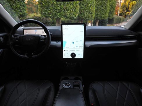 Used 2021 Ford Mustang Mach-E California Route 1 image 14