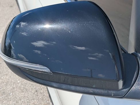 Certified 2023 Kia Seltos S FWD image 12