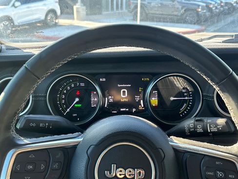 Used 2023 Jeep Wrangler Sahara w/ Cold Weather Group image 10