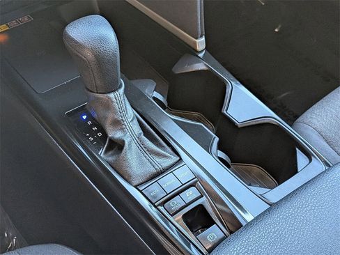 Used 2025 Toyota Camry LE image 20