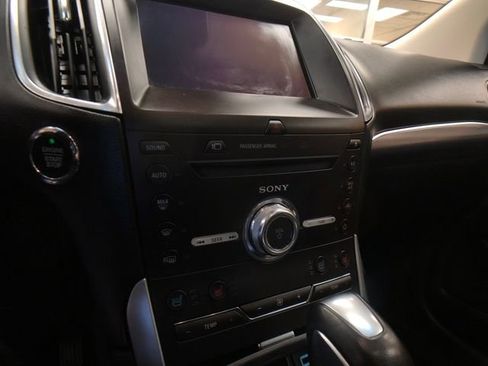 Certified 2018 Ford Edge Titanium w/ Equipment Group 302A image 17