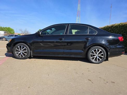 Used 2016 Volkswagen Jetta SE FWD image 18