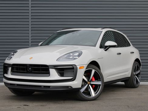 New 2026 Porsche Macan S image 1