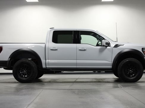 Used 2025 Ford F150 Raptor AWD/4WD image 3