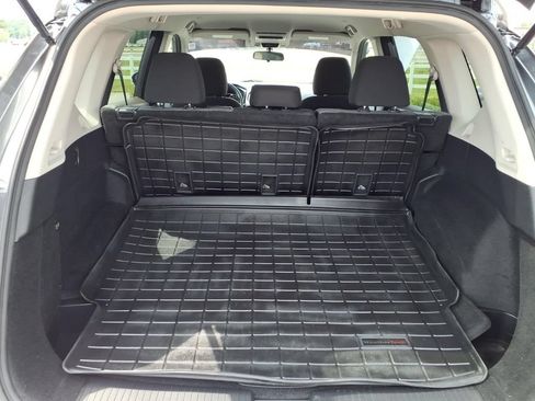 Used 2022 Nissan Rogue SV FWD image 19