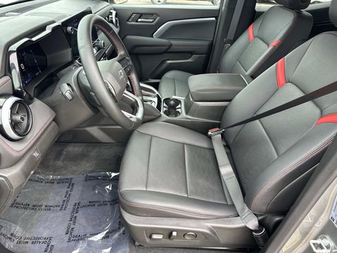 Certified 2023 Chevrolet Colorado Z71 w/ Z71 Convenience Package 2 image 18