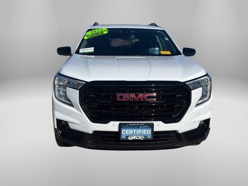 Certified 2022 GMC Terrain SLT w/ Tech Package AWD/4WD image 6