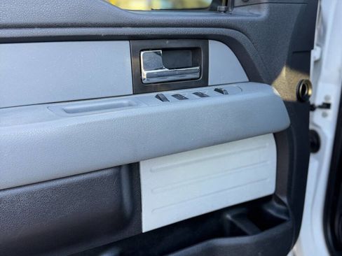 Used 2014 Ford F150 XLT image 14
