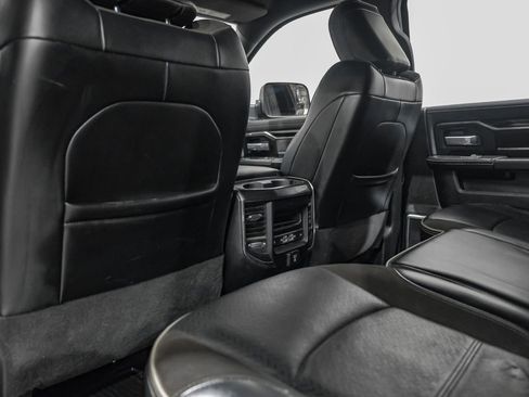 Used 2022 RAM 3500 Laramie image 41