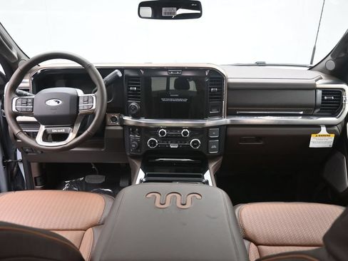 New 2026 Ford F250 King Ranch w/ Chrome Package AWD/4WD image 28