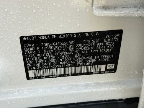 Certified 2025 Acura ADX Base image 30