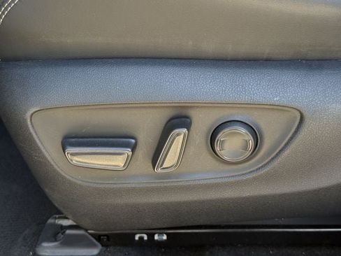 Used 2024 Toyota RAV4 XLE Premium FWD image 27