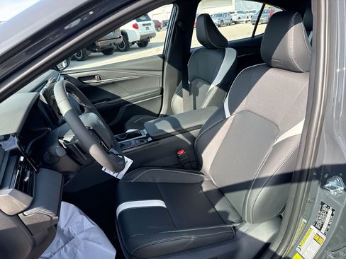 Certified 2026 Toyota Camry SE image 13