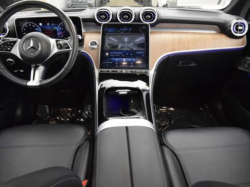 Certified 2023 Mercedes-Benz GLC 300 image 20