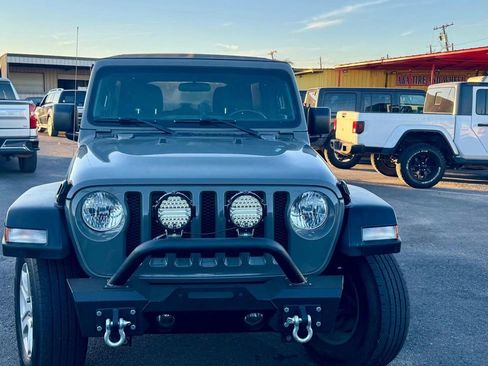 Used 2021 Jeep Wrangler Unlimited Sport image 13