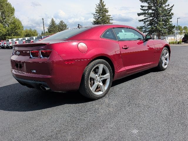 Used 2010 Chevrolet Camaro SS w/ RS Package RWD image 3