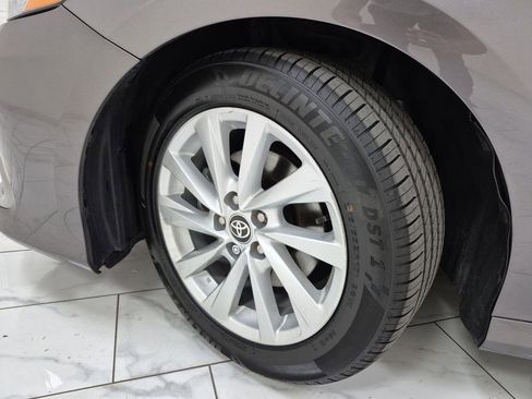 Used 2022 Toyota Camry LE image 33