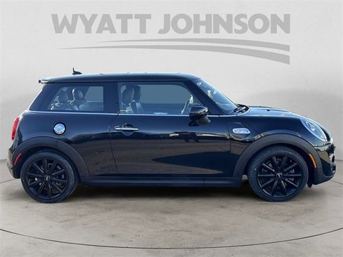 Used 2020 MINI Cooper S image 6