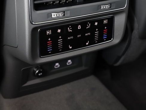 New 2026 Audi Q7 3.0T Premium Plus image 15