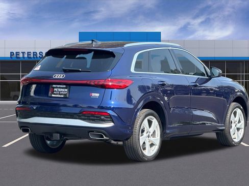Used 2025 Audi Q5 Premium Plus AWD/4WD image 4