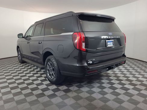 Used 2025 Ford Expedition Max Active image 5