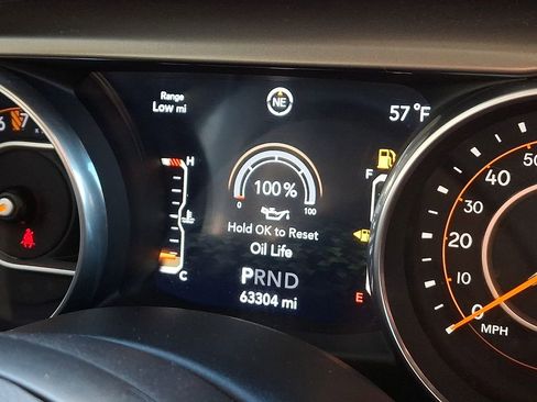 Used 2018 Jeep Wrangler Unlimited Sport S image 3