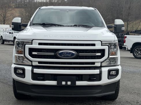 Used 2022 Ford F250 Lariat image 11