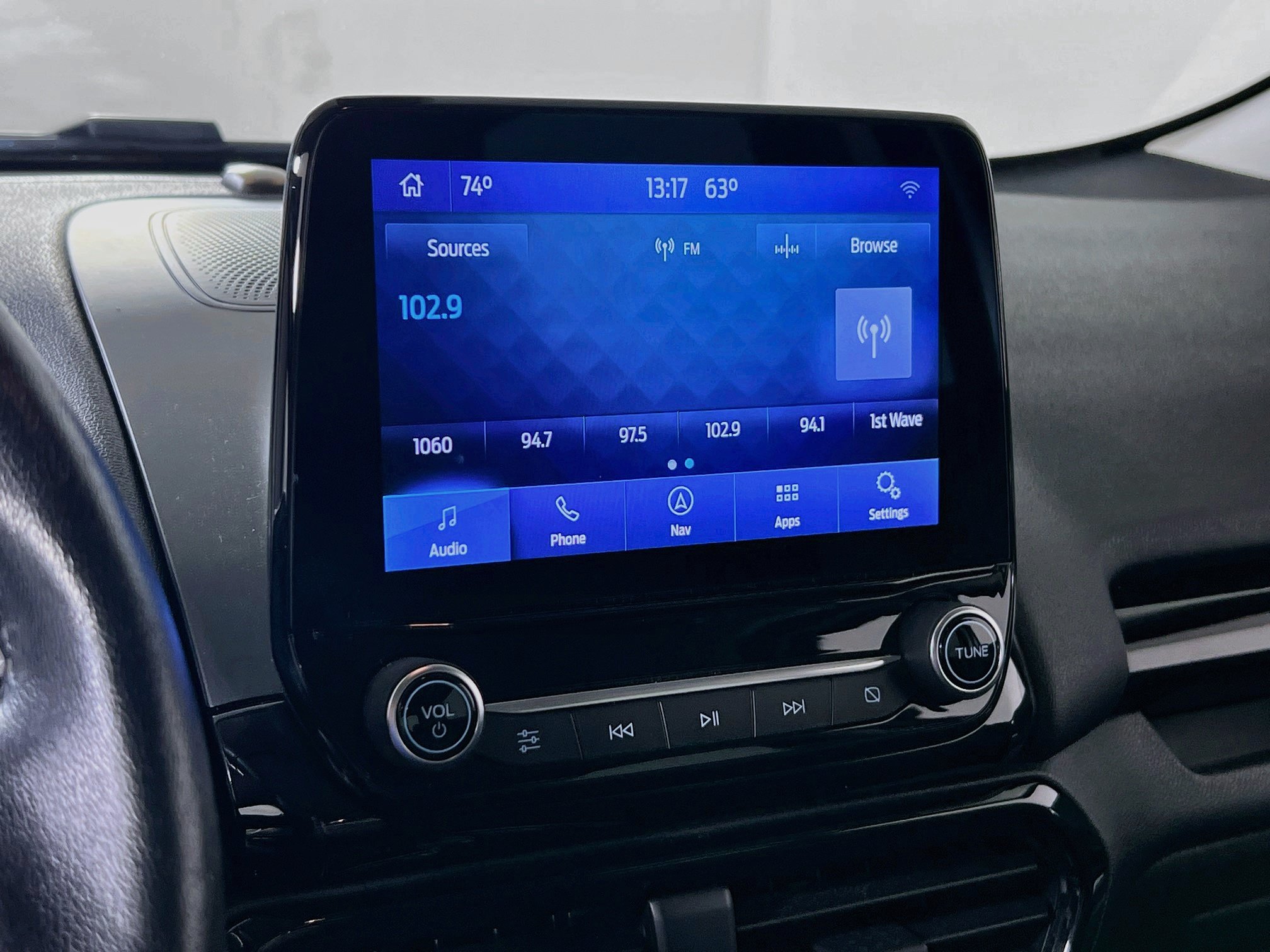 Used 2022 Ford EcoSport Titanium w/ Interior Protection Package AWD/4WD image 15