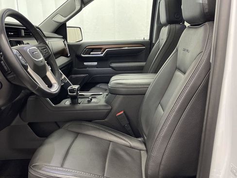 Used 2023 GMC Sierra 1500 Denali w/ Denali Reserve Package image 3