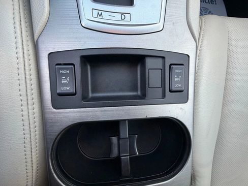 Used 2011 Subaru Outback 3.6R Limited w/ PWR Moonroof Pkg image 14