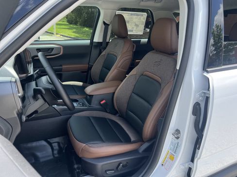 New 2026 Ford Bronco Sport Outer Banks w/ Sasquatch Outer Banks Package AWD/4WD image 15