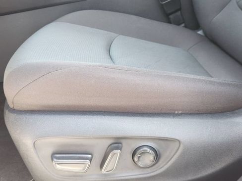 Certified 2025 Toyota RAV4 XLE AWD/4WD image 22