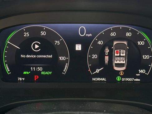 Used 2025 Honda Civic Sport Touring image 10