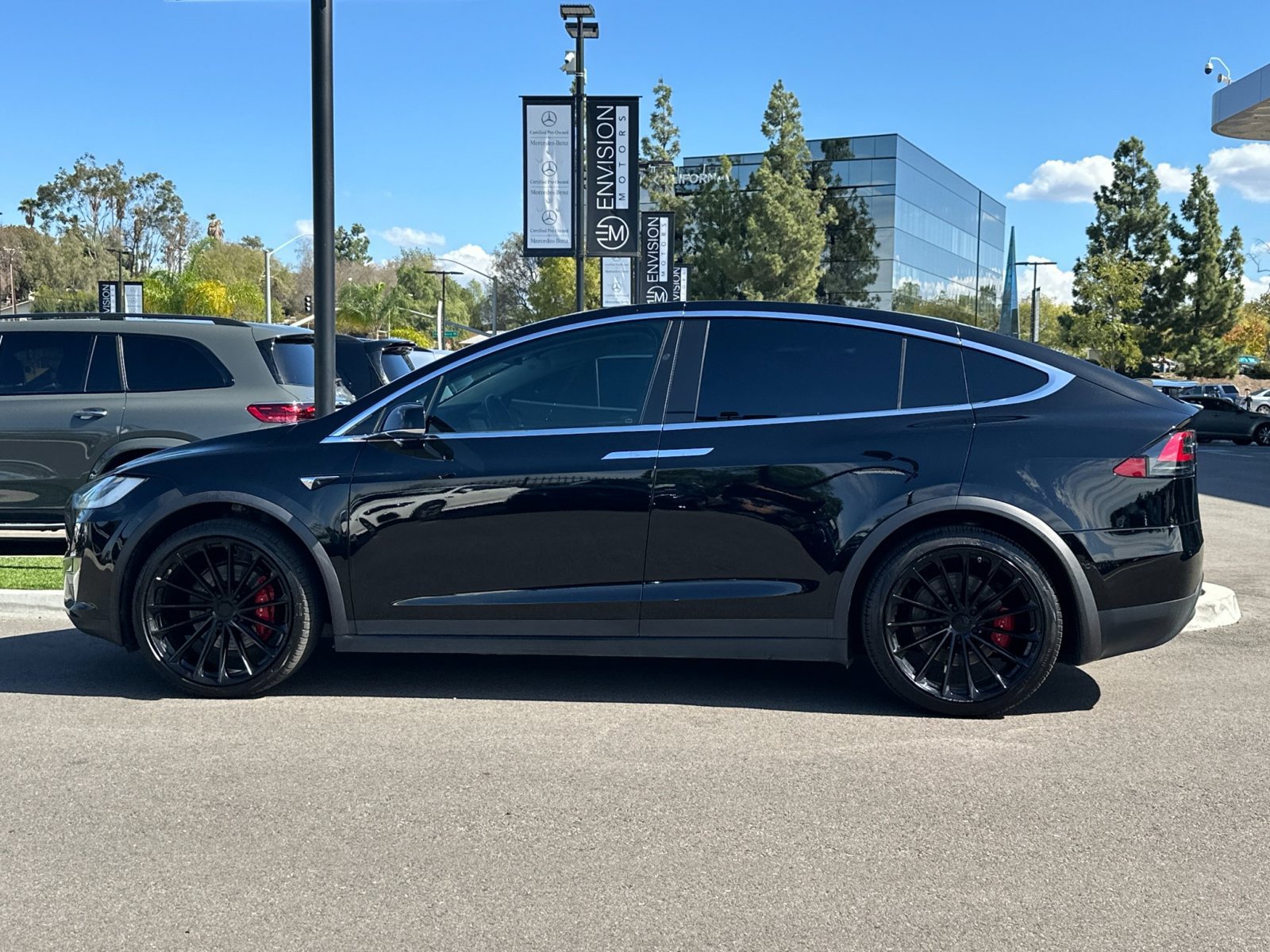 Used 2019 Tesla Model X Long Range AWD/4WD image 6
