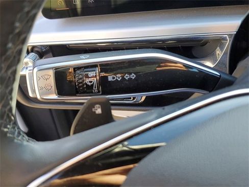 Certified 2024 Cadillac Lyriq Luxury image 14