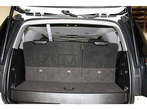 Used 2016 GMC Yukon SLT w/ Open Road Package image 24