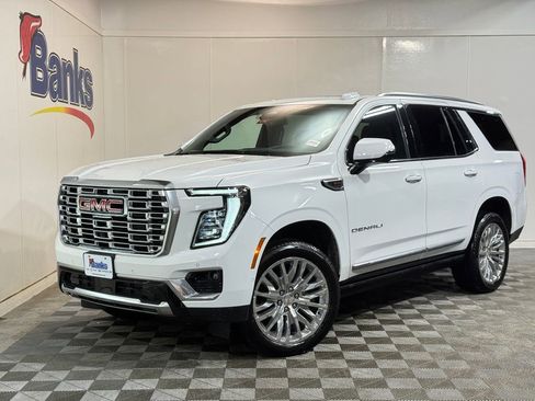 New 2026 GMC Yukon Denali AWD/4WD image 2