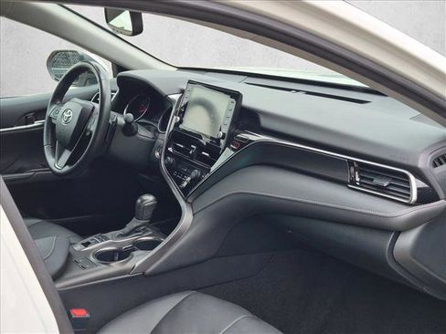 Used 2024 Toyota Camry XSE FWD image 21