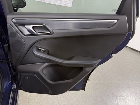 Used 2022 Porsche Macan GTS image 25