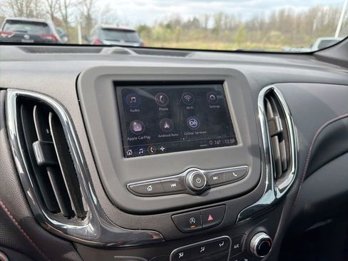 Used 2024 Chevrolet Equinox RS image 11