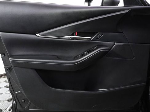 Used 2025 MAZDA CX-30 AWD 2.5 S w/ Preferred Package image 22