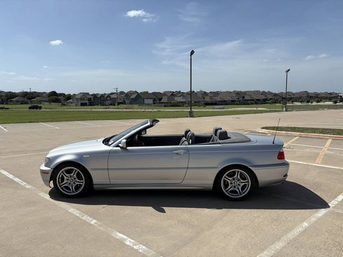 Used 2005 BMW 330Ci Convertible RWD image 3