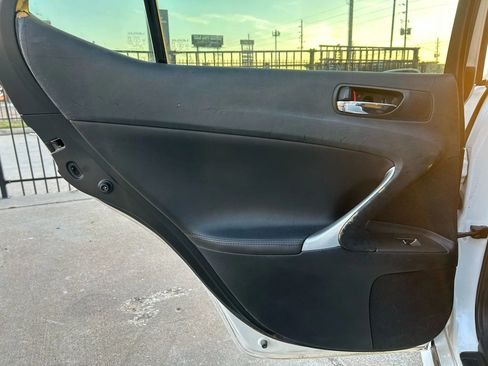 Used 2007 Lexus IS 250 image 18