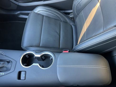 Used 2024 Ford Mustang GT Premium image 15