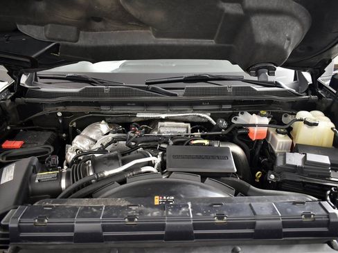 Used 2021 Chevrolet Silverado 2500 LTZ w/ LTZ Plus Package image 42