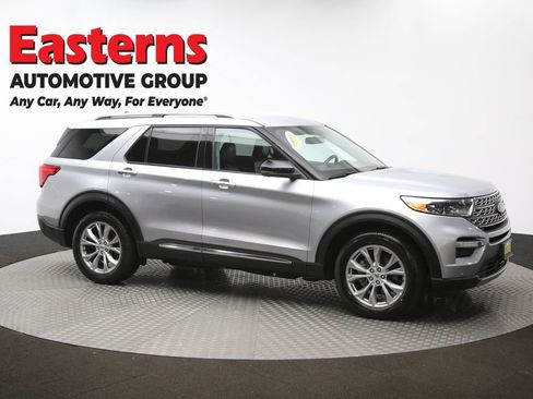 Used 2023 Ford Explorer Limited w/ Equipment Group 301A image 46